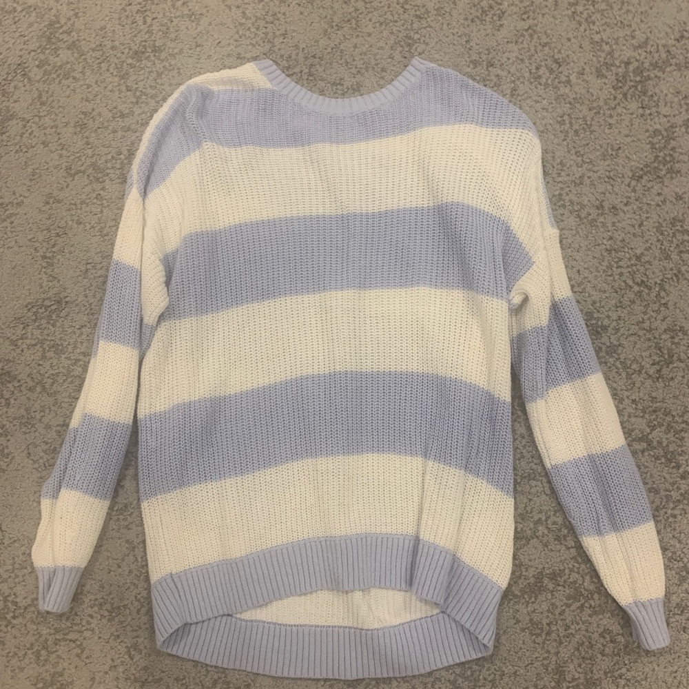 Light blue and white Hollister sweater